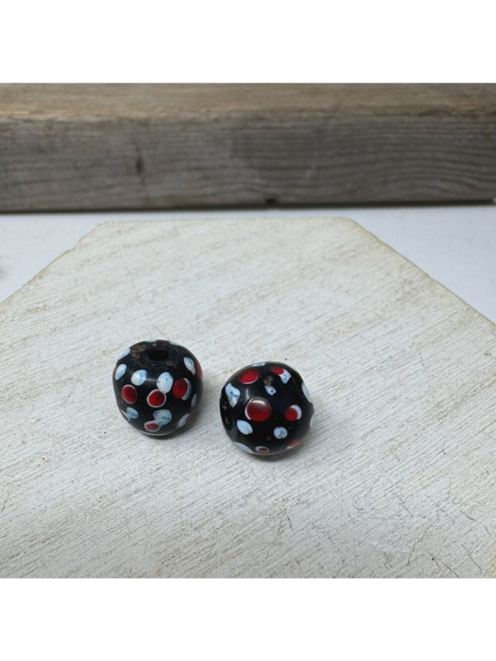Antique Black & White Venetian Glass Skunk Eye Beads Red 2pc
